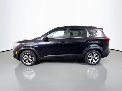 2022 Kia Seltos EX