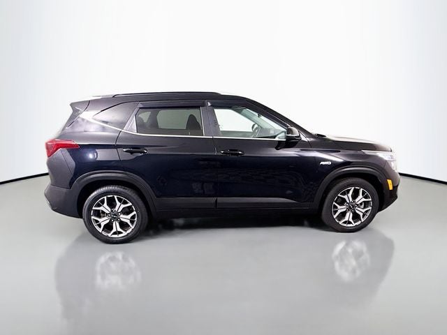 2022 Kia Seltos EX
