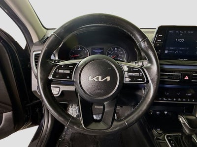 2023 Kia Seltos S
