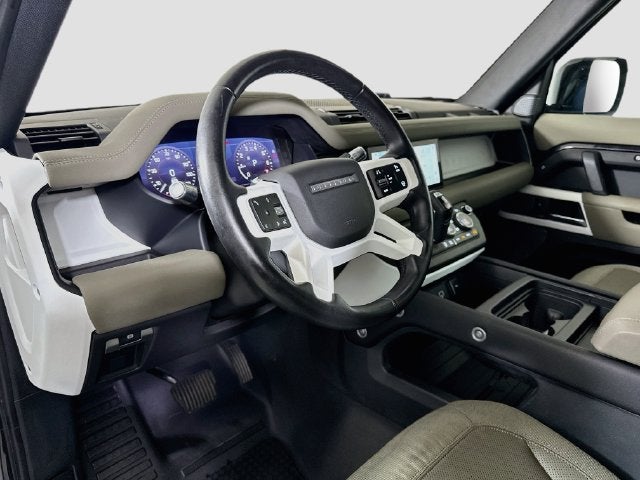 2020 Land Rover Defender 110 SE