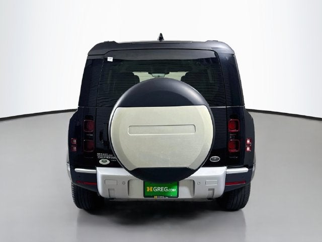 2020 Land Rover Defender 110 SE