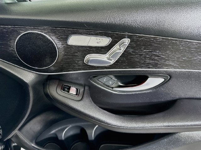 2021 Mercedes-Benz GLC GLC 300