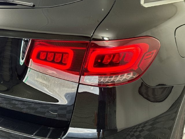 2021 Mercedes-Benz GLC GLC 300