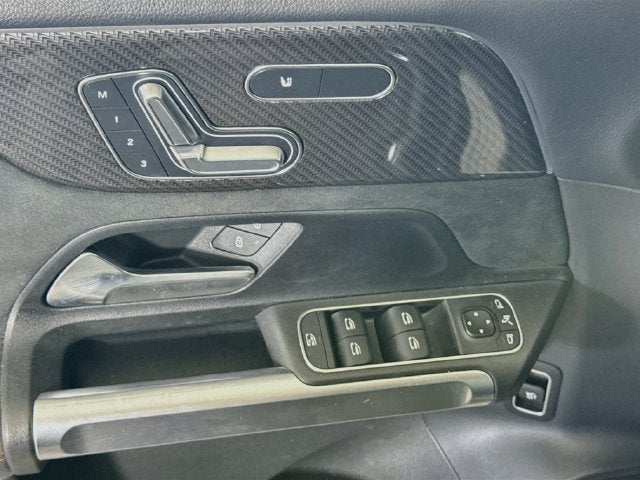 2024 Mercedes-Benz GLB GLB 250