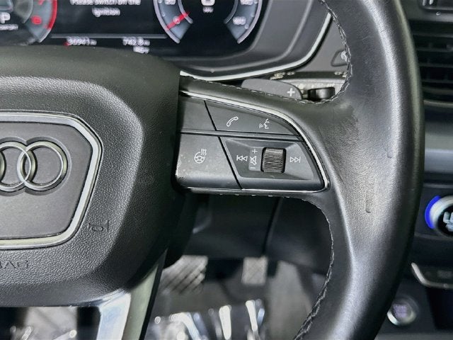 2025 Audi Q5 45 S line Premium quattro