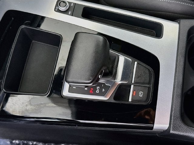 2025 Audi Q5 45 S line Premium quattro