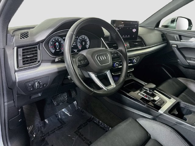 2025 Audi Q5 45 S line Premium quattro