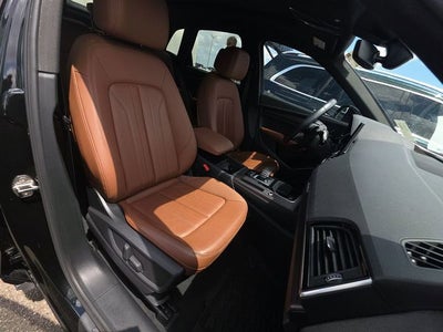 2023 Audi Q5 45 S line Premium quattro