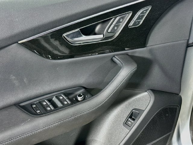 2024 Audi Q7 45 Premium Plus quattro