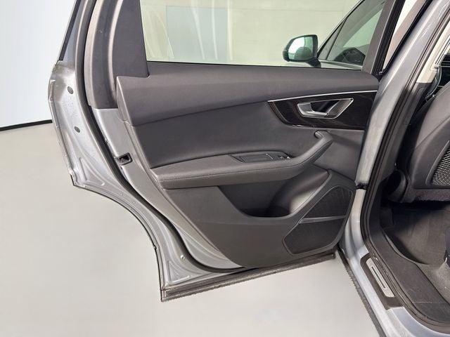 2024 Audi Q7 45 Premium Plus quattro