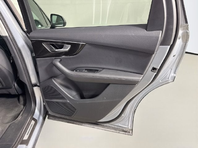 2024 Audi Q7 45 Premium Plus quattro