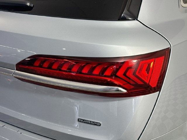 2024 Audi Q7 45 Premium Plus quattro