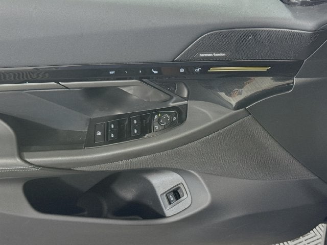 2026 BMW 5 Series 530i
