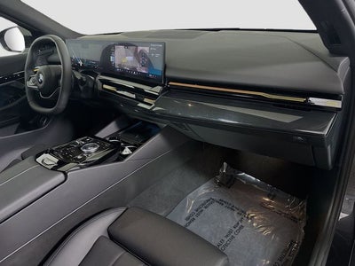 2026 BMW 5 Series 530i