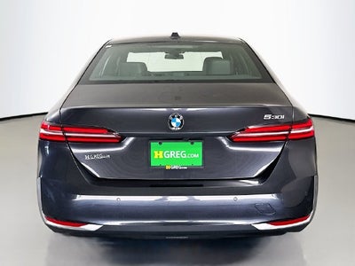 2026 BMW 5 Series 530i