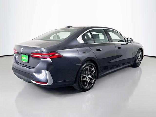 2026 BMW 5 Series 530i