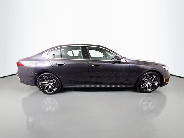 2026 BMW 5 Series 530i