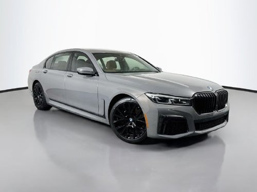 2022 BMW 7 Series 740i