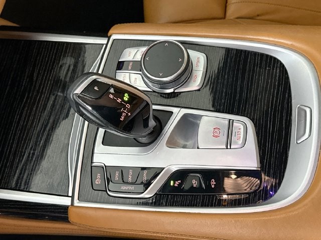 2022 BMW 7 Series 740i