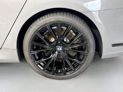 2022 BMW 7 Series 740i