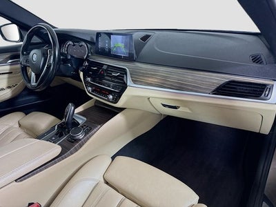 2017 BMW 5 Series 540i