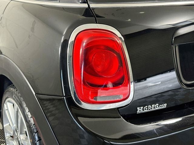 2017 MINI Cooper Base