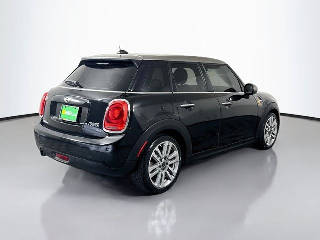 2017 MINI Cooper Base