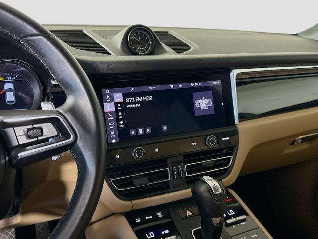 2023 Porsche Macan Base