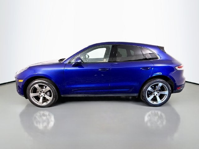 2023 Porsche Macan Base