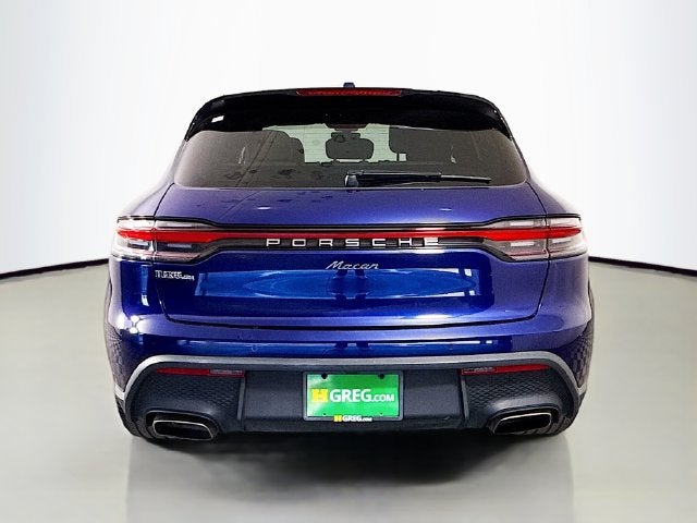 2023 Porsche Macan Base