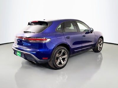 2023 Porsche Macan Base