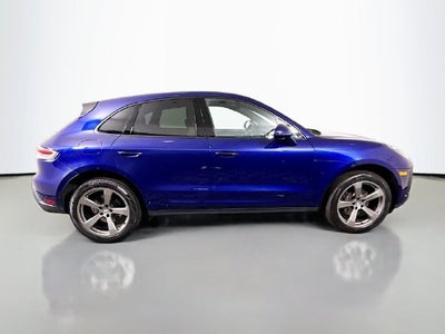 2023 Porsche Macan Base