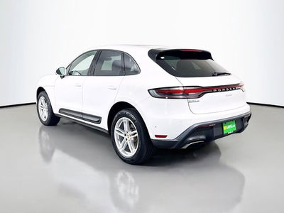 2023 Porsche Macan Base