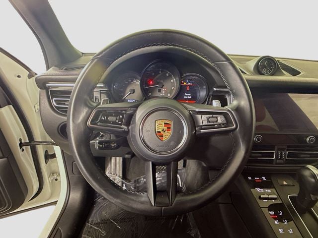 2023 Porsche Macan Base