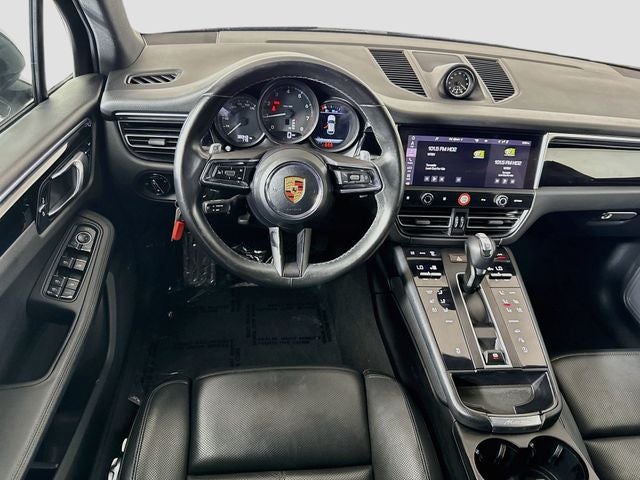 2022 Porsche Macan Base