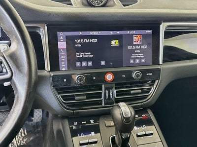 2022 Porsche Macan Base