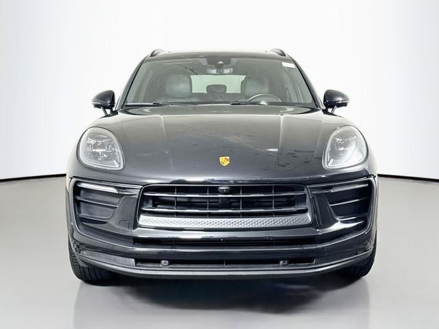 2022 Porsche Macan Base