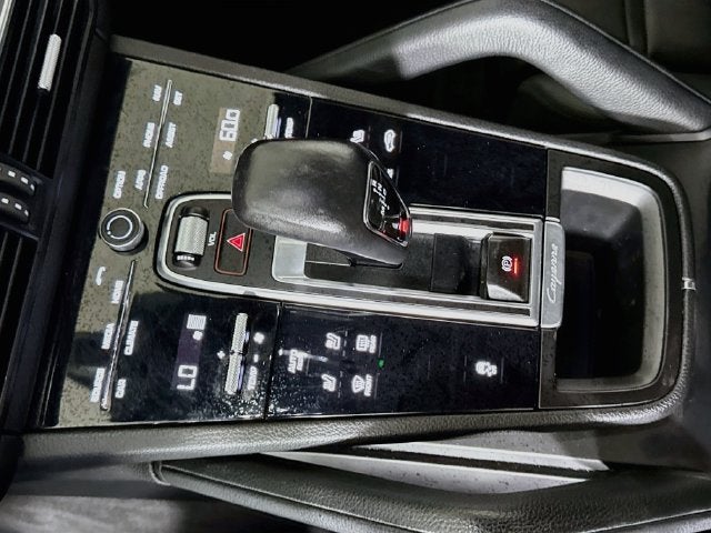 2023 Porsche Cayenne Base