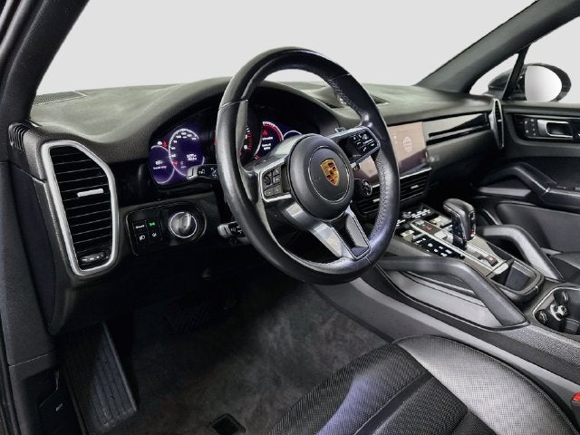 2023 Porsche Cayenne Base