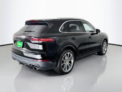 2023 Porsche Cayenne Base
