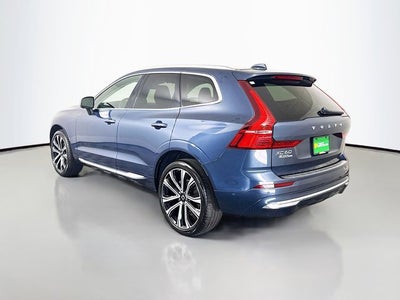 2023 Volvo XC60 B5 Ultimate Bright Theme