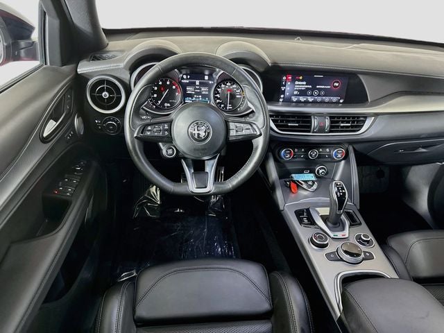 2023 Alfa Romeo Stelvio Veloce