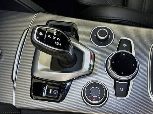 2023 Alfa Romeo Stelvio Veloce