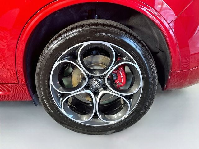 2023 Alfa Romeo Stelvio Veloce