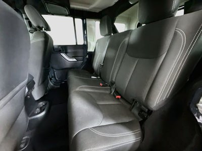 2016 Jeep Wrangler Unlimited Sahara