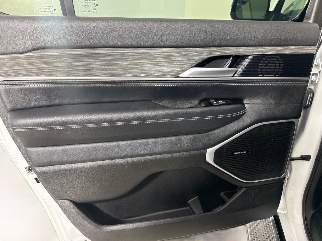 2024 Jeep Wagoneer L Series II