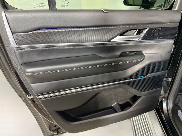 2024 Jeep Grand Wagoneer L Series II