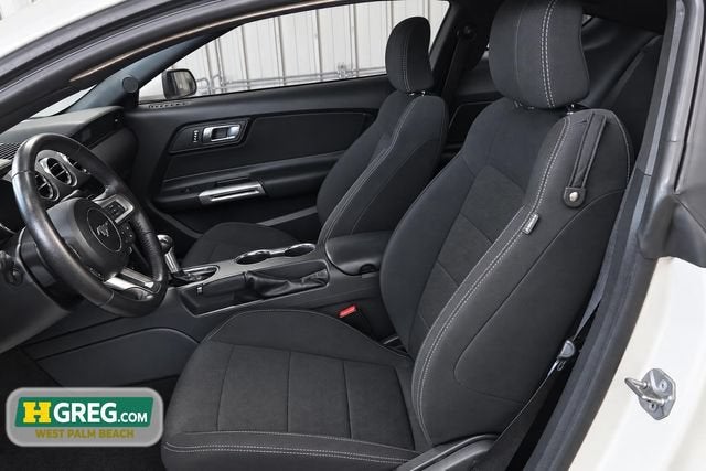 2017 Ford Mustang V6