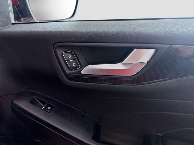 2024 Ford Escape Hybrid ST-Line Select