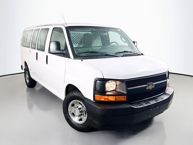 2017 Chevrolet Express 2500 Work Van Cargo